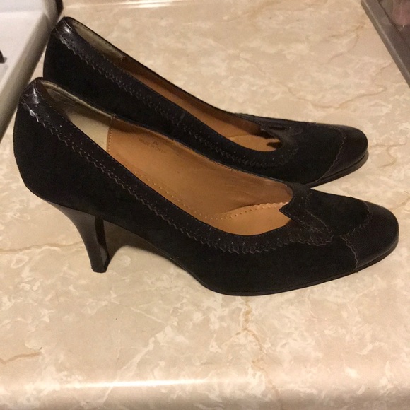 Purple/maroon Heels - Picture 2 of 3